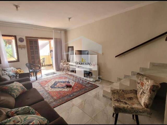 Sobrado para Venda em São Sebastião - 2