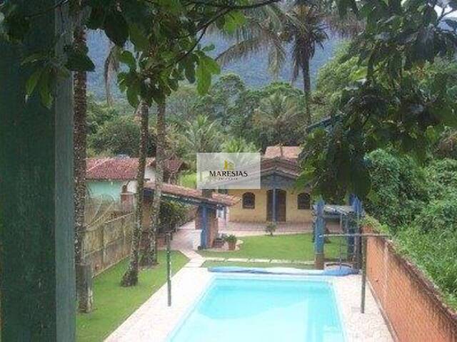 Sobrado para Venda em São Sebastião - 2