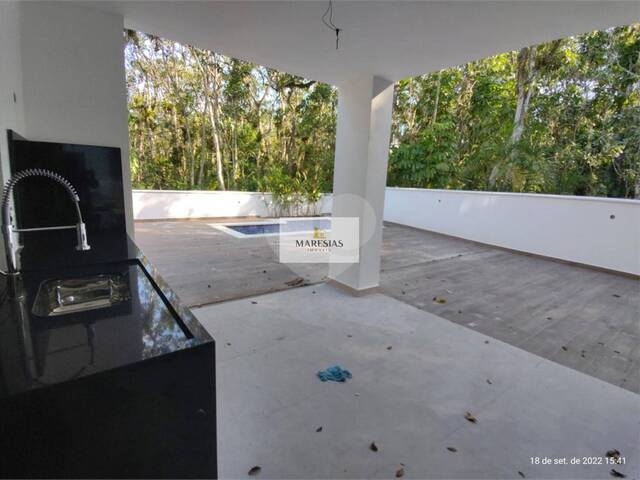 Sobrado para Venda em São Sebastião - 3