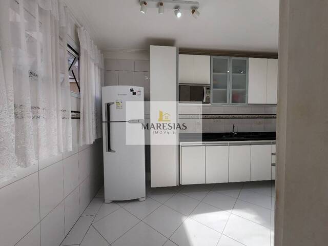 Sobrado para Venda em São Sebastião - 2