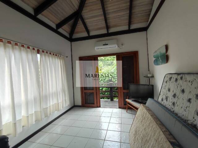 Sobrado para Venda em São Sebastião - 3