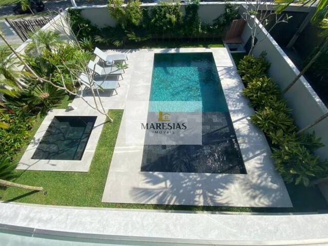 Sobrado para Venda em São Sebastião - 2