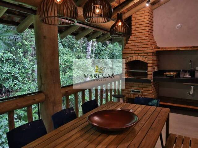 Sobrado para Venda em São Sebastião - 3