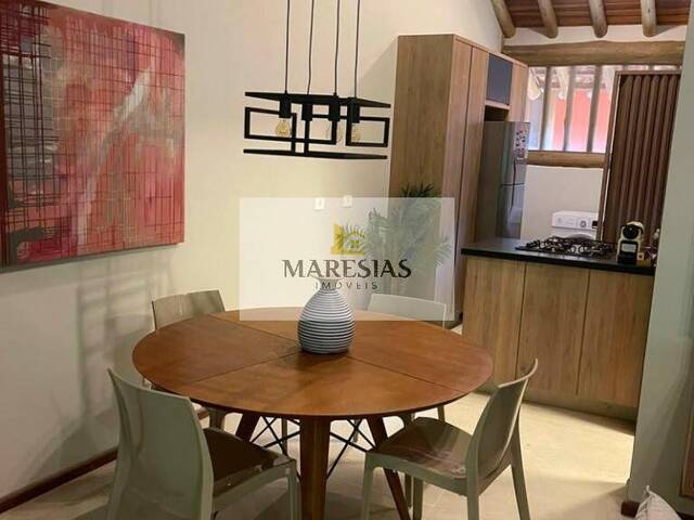 Sobrado para Venda em São Sebastião - 4