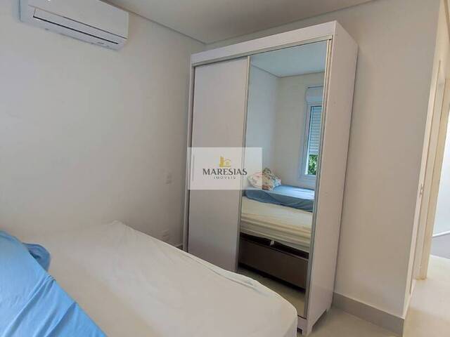 Sobrado para Venda em São Sebastião - 2