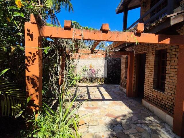 Sobrado para Venda em São Sebastião - 4