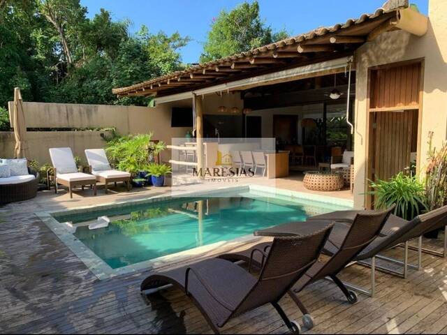 Casa para Venda em São Sebastião - 2