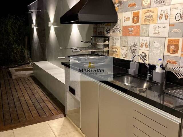 Sobrado para Venda em São Sebastião - 4