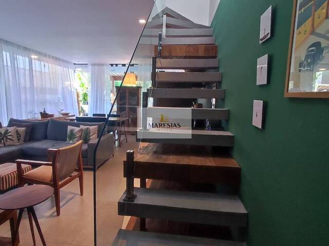 Sobrado para Venda em São Sebastião - 5