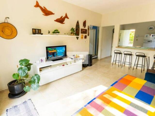 Sobrado para Venda em São Sebastião - 4