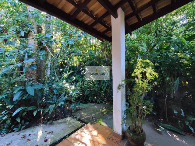 Sobrado para Venda em São Sebastião - 2