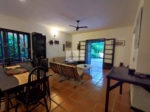 Sobrado para Venda em São Sebastião - 4