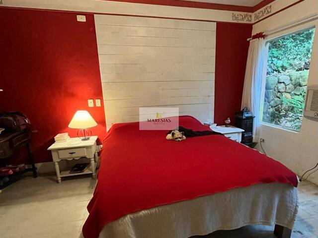 Sobrado para Venda em São Sebastião - 4