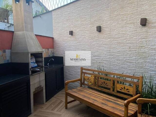 Sobrado para Venda em São Sebastião - 2