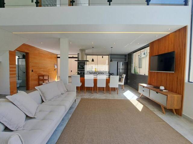 Casa para Venda em São Sebastião - 2