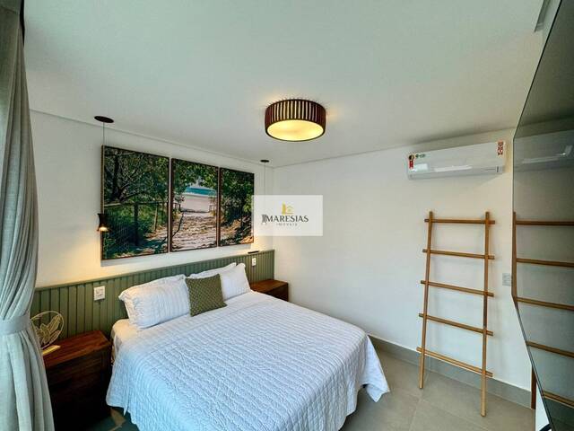 Sobrado para Venda em São Sebastião - 4