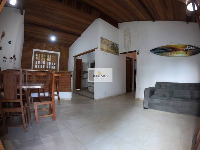 Sobrado para Venda em São Sebastião - 3