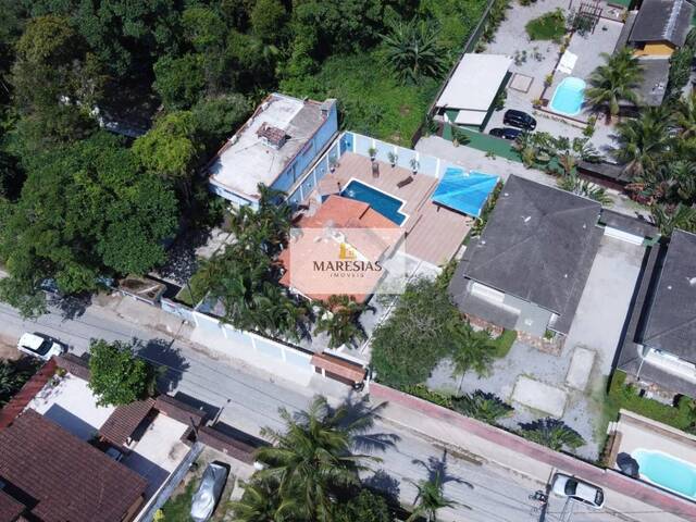 Sobrado para Venda em São Sebastião - 5