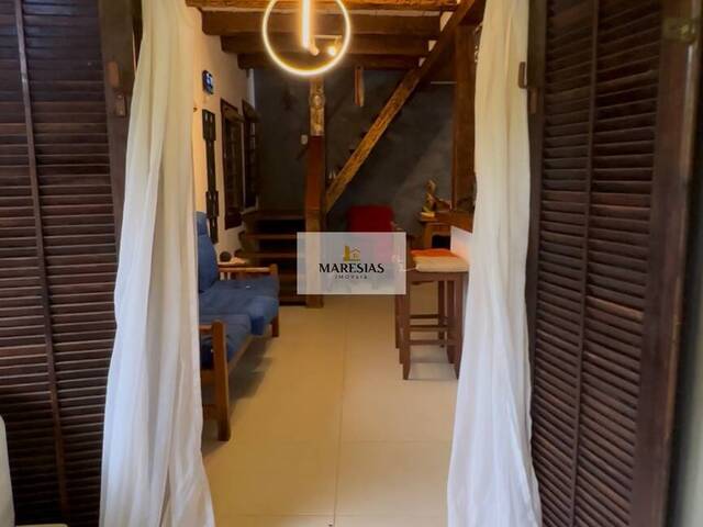 Sobrado para Venda em São Sebastião - 4