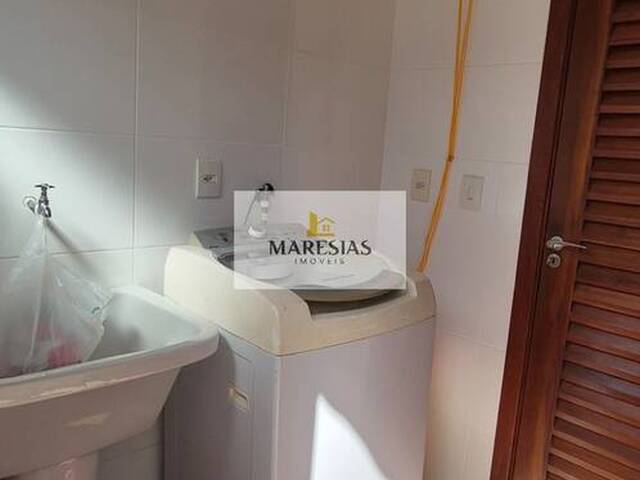 Sobrado para Venda em São Sebastião - 5