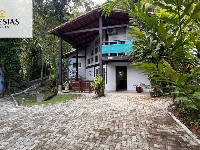 Sobrado para Venda em São Sebastião - 4