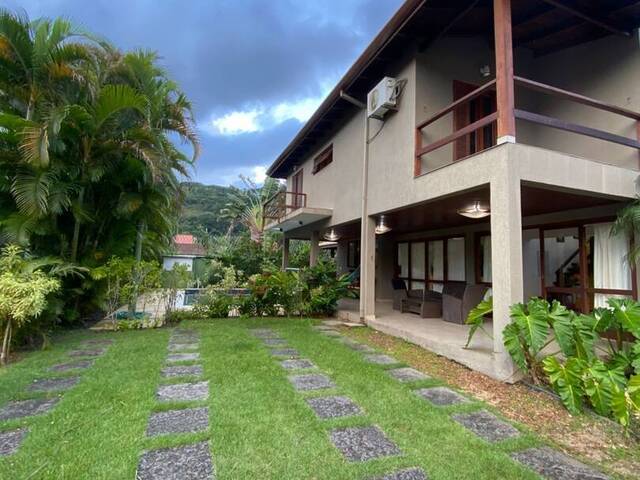 #CA01068 - Casa para Venda em São Sebastião - SP - 2