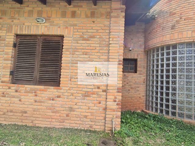 Sobrado para Venda em São Sebastião - 4