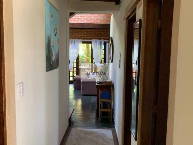 Sobrado para Venda em São Sebastião - 2