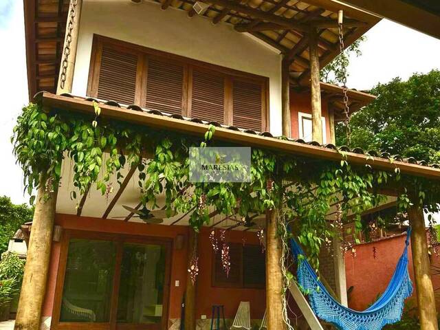 Sobrado para Venda em São Sebastião - 3