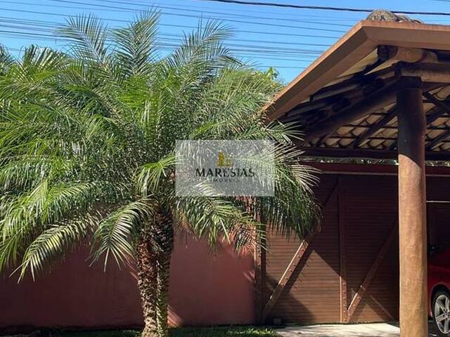 Sobrado para Venda em São Sebastião - 4