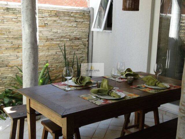 Sobrado para Venda em São Sebastião - 2