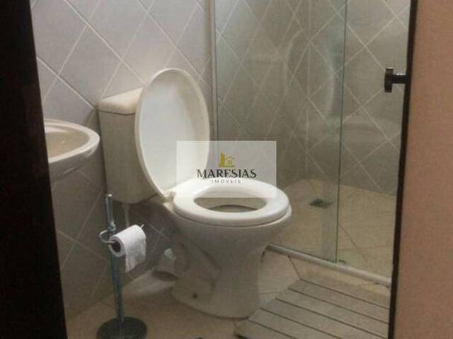 Sobrado para Venda em São Sebastião - 4