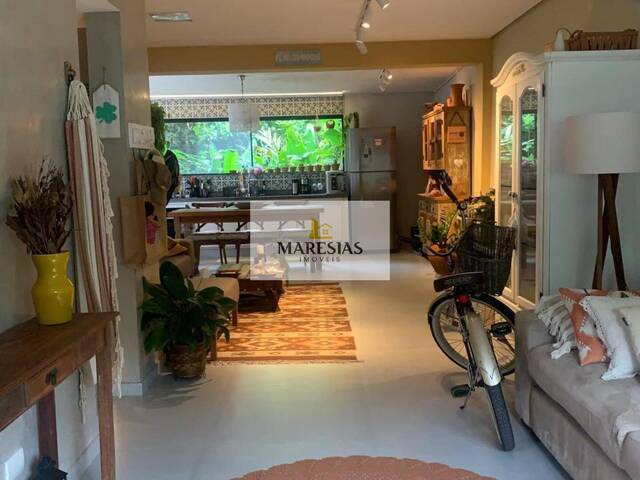 #597 - Casa para Venda em São Sebastião - SP