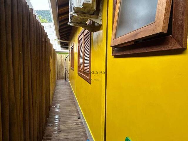 Casa para Locação em São Sebastião - 2