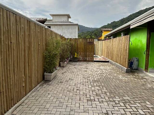 Casa para Venda em São Sebastião - 2