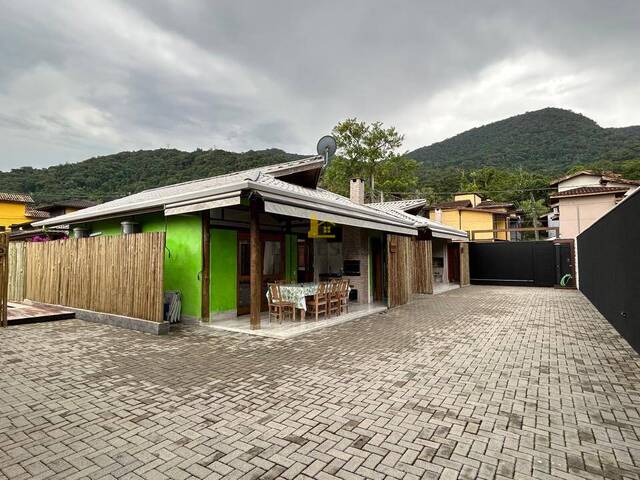 Casa para Venda em São Sebastião - 3