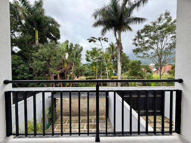 #625 - Casa para Venda em São Sebastião - SP