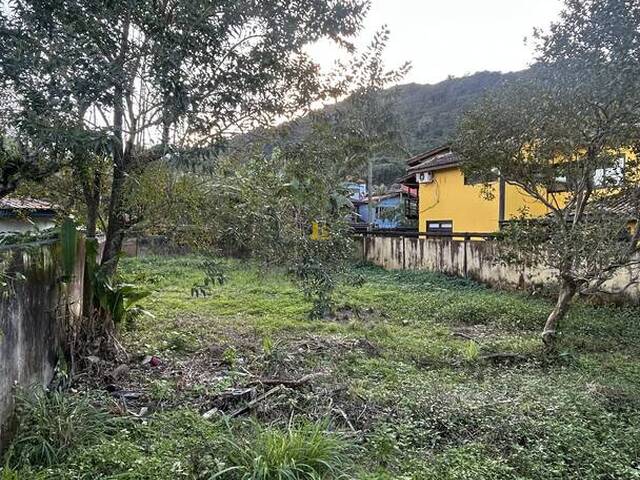 Área para Venda em São Sebastião - 2