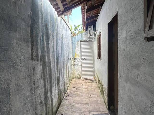 Casa para Venda em São Sebastião - 3