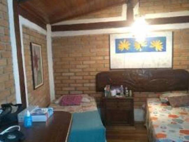 Sobrado para Venda em São Sebastião - 4