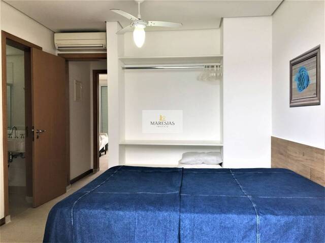 Sobrado para Venda em São Sebastião - 4