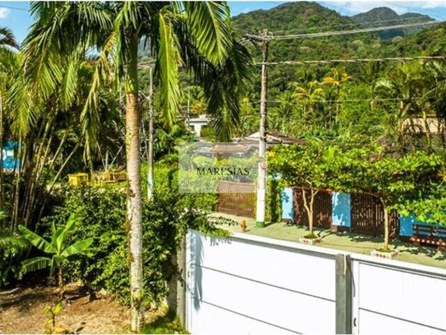 Sobrado para Venda em São Sebastião - 2