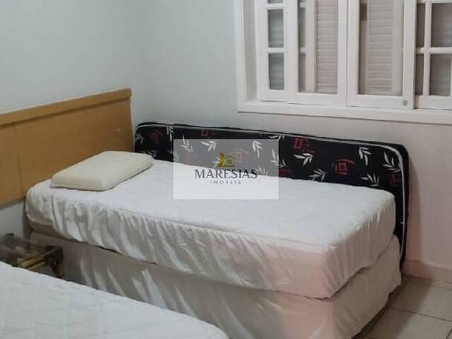 Sobrado para Venda em São Sebastião - 3