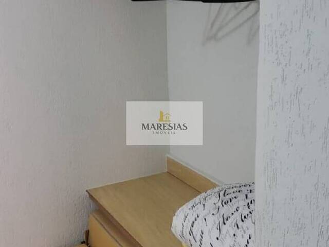 Sobrado para Venda em São Sebastião - 4