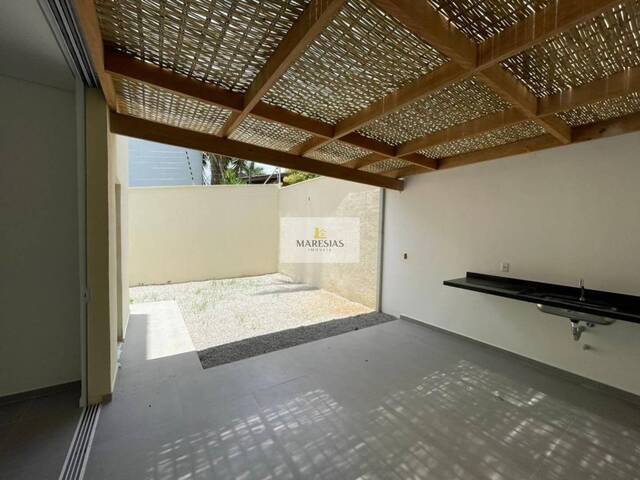 Sobrado para Venda em São Sebastião - 5