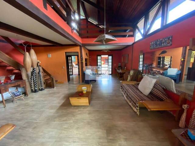 Sobrado para Venda em São Sebastião - 2