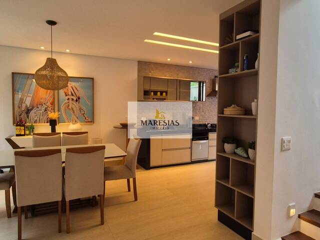 Sobrado para Venda em São Sebastião - 3