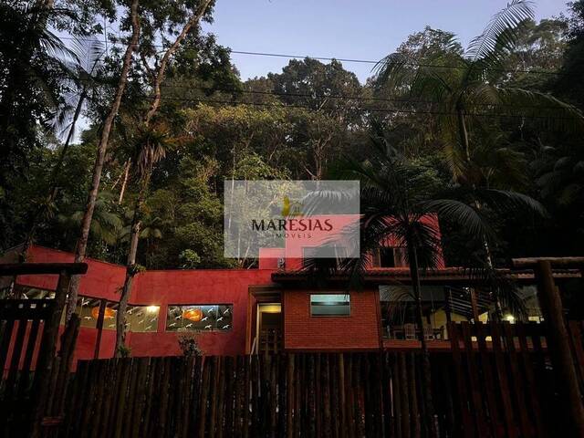 Sobrado para Venda em São Sebastião - 2