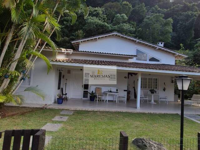 Sobrado para Venda em São Sebastião - 4