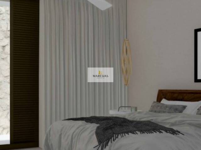 Sobrado para Venda em São Sebastião - 4